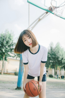 丰满迷人的老师少妇